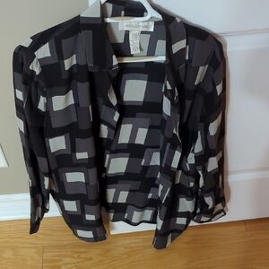 Vintage 100% Silk Women's Jones New York Black and Gray Patterned Top- Size 16W